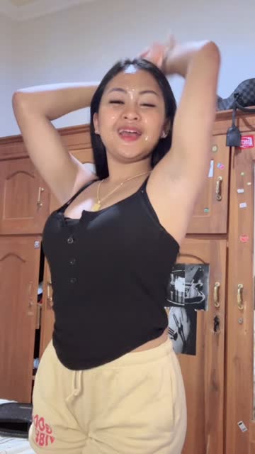 TG @Bikinnagih7 (15).mp4