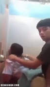 Bokep Indo Abg SMA Ngentot di Kamar Mandi - BokepIndo21.mp4