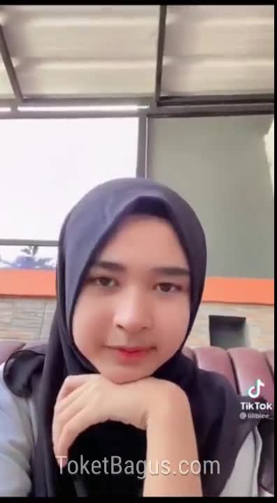 Skandal agnesputri_f tiktokers cantik VCS colmek.mp4