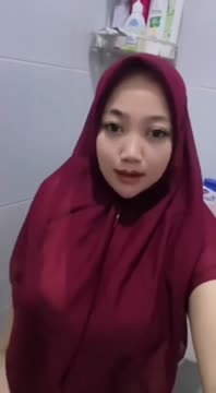 Misfish hijab merah bra hitam - javtube.cfd.mp4