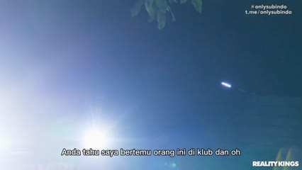 Barat Sub Indo - Ketemu cewek cantik di pesta.mp4