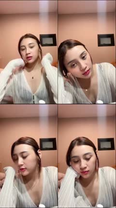 Cewek Imut Telanjang Demi Konten Exclusive IG.mp4