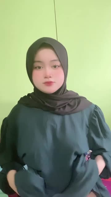 Ukthi Gemoy Cantik Mulus Colmek - Tele @ASUPANVIRAL696 (17).mp4