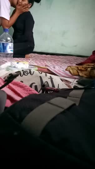 1000001929.mp4