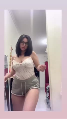 video_2026-10-04_22-00-11.mp4