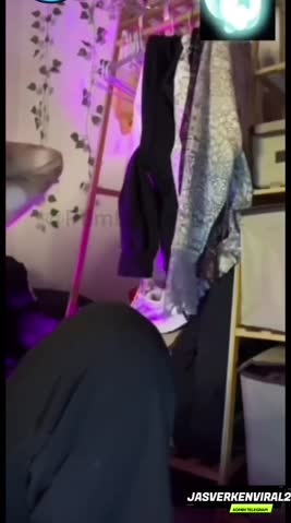 Telegram @jasverkenviralofc - Ditemenin vcs sama ukhti riha durasi 1 jam 19 menit 02 - Bokep Indo Viral.mp4
