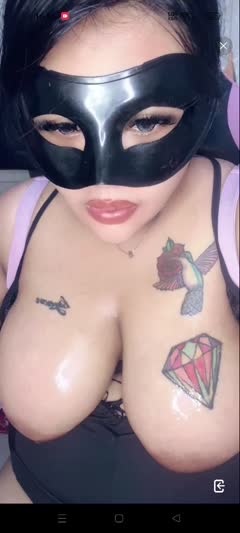 Caluna tobrut gemoy Colmek Muncrat.mp4