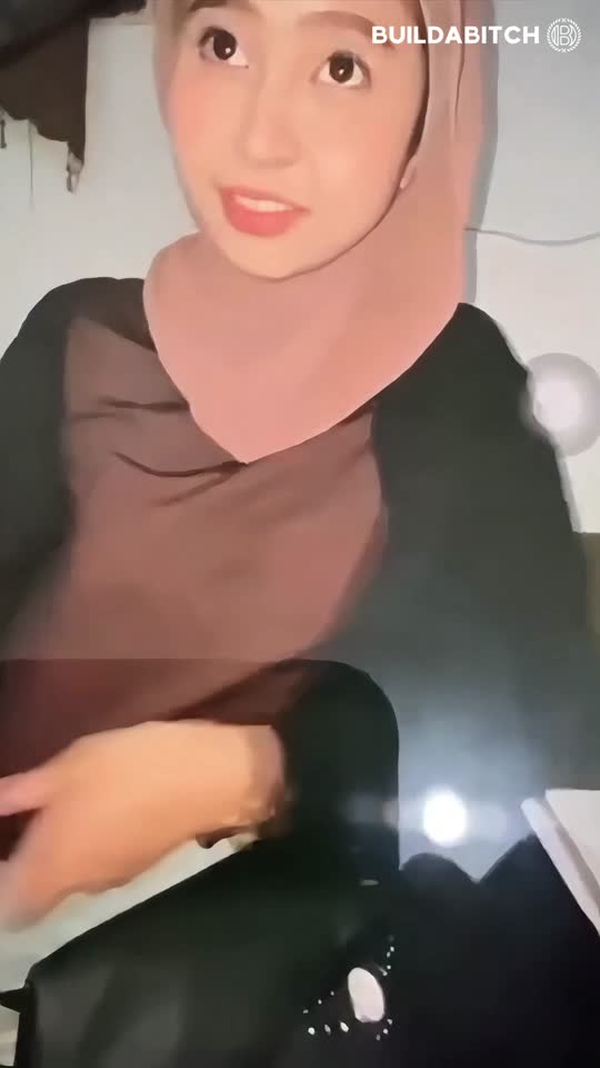 AMALIA MUTYA3.mp4