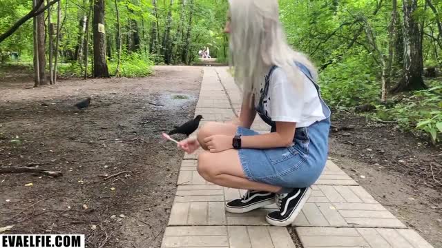 Walking_with_cum_in_panties_after_risky_public_sex.mp4