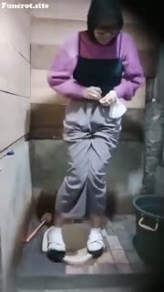 5_6114071393953914600.mp4