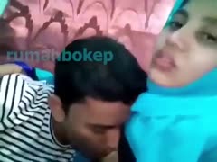 Ukhti Pacaran Kelewat Batas Pacar Minta Nenen Malah Keenakan - Rumah Bokep- - DoodStream