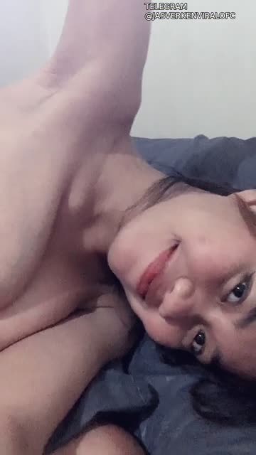 Laras Ayu Tobrut 01 - Telegram @jasverkenviralofc - Bokep Indo Viral.mp4