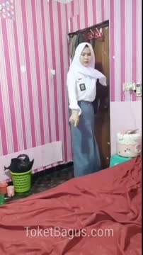 Siswi seragam SMA viral ngewe dikamar