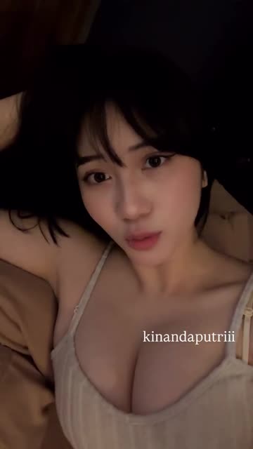 Kinanda Putri Exclusive - Join Tele @lupabelum (22).mp4