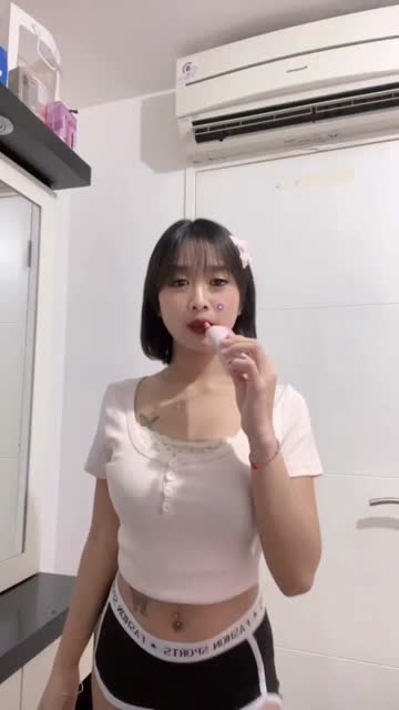 Natasya Tiktok_10.mp4