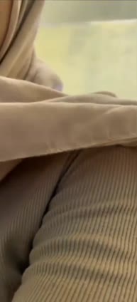 Akibat suami jarang pulang istri simpan selingkuhan di kamar seharian.mp4