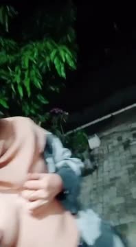 Eksib Remas Toket Mungilnya Depan Rumah Anita Azizah - PekobLive mp4 at Streamtape com