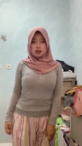 video_2026-10-07_22-30-23.mp4