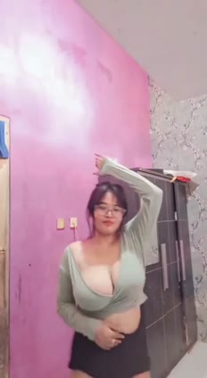 Yuni Asih - Join Tele @lupabelum (1).mp4