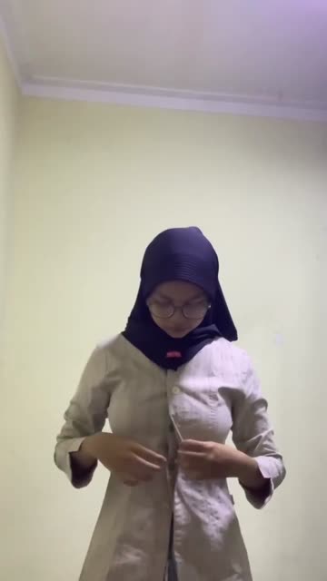 Ayang Ngirim Pap Hasil Karyaku Gedein Tet3knya.mp4