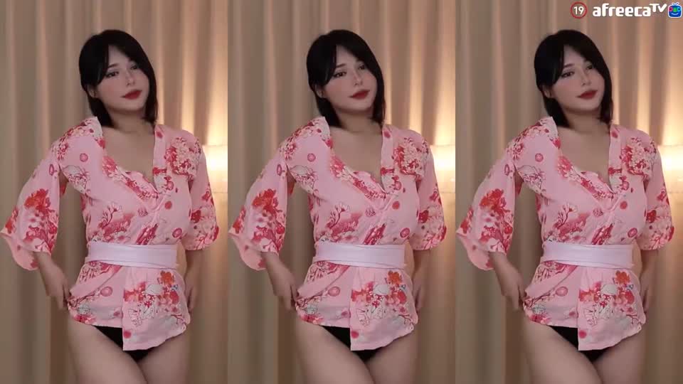 Seo Ahn Pink Kimono Tease OnlyFans Video Leaked.mp4