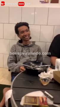 Abg Cantik Abel Seleb Tiktok Viral Open BO Tanpa Bulu - PoopHD.mp4