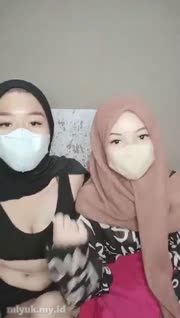 Ukhti ABG Threesome Pulang Sekolah.mp4