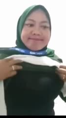 stw hijab di ewe nikmat - Tele@hematkawan10.mp4