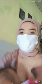 Ukhti Lagi Nyusuin Anak Kasih Spill Puting Live Bokep Indo Viral Hijab Jilbab
