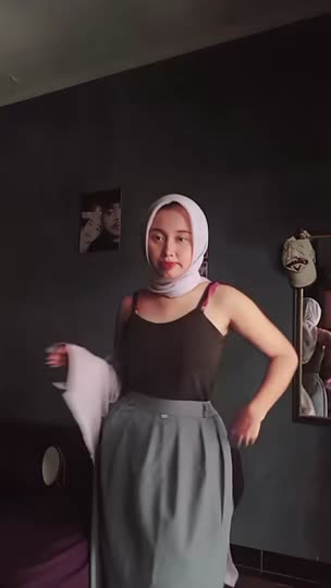 Pulang Sek0L4h Disuruh Ayang Bikin Video Bug1L - Join Tele @lupabelum.mp4