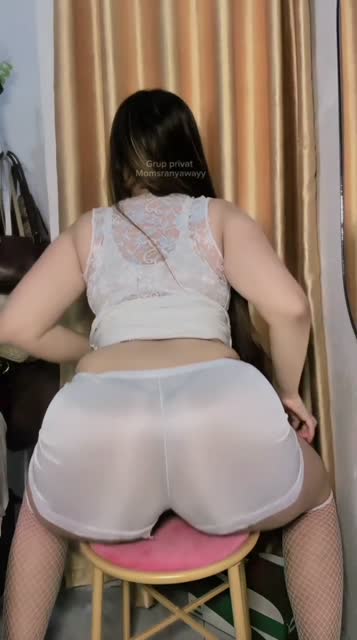 Momsranyawayy Exclusive June 26 - Join Tele @lupabelum (40).mp4