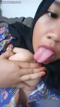 Bokep Indo Bocil Toge Hijab Memek Pink