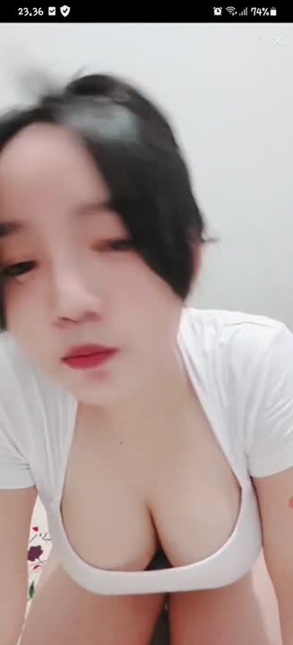 Karina Putri - Tanktop Favorit Folowers.mp4