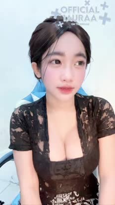 LAURA LIVE COLMEK.mp4