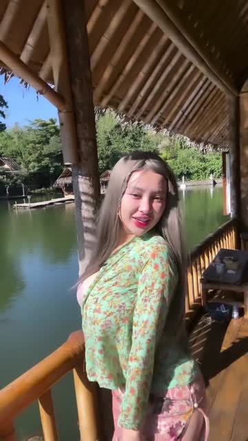 video_2026-10-12_20-02-48.mp4