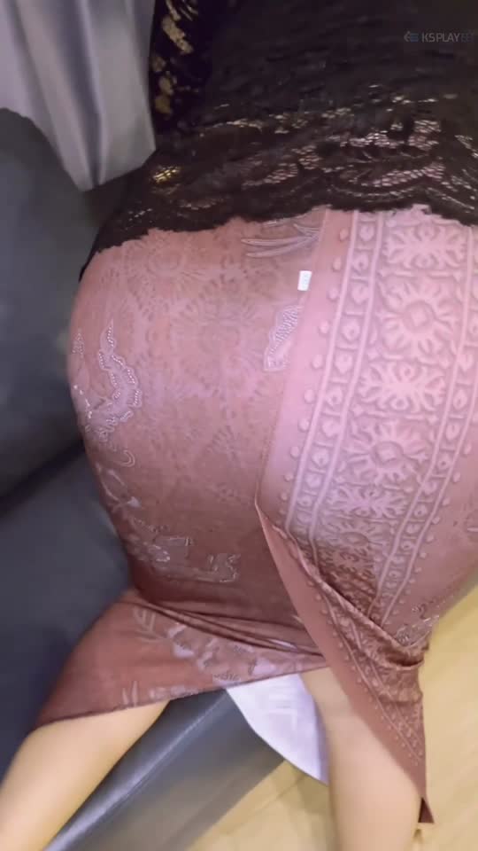 istri mau berangkat kondanganan, malah diajak ng3ntot????.mp4