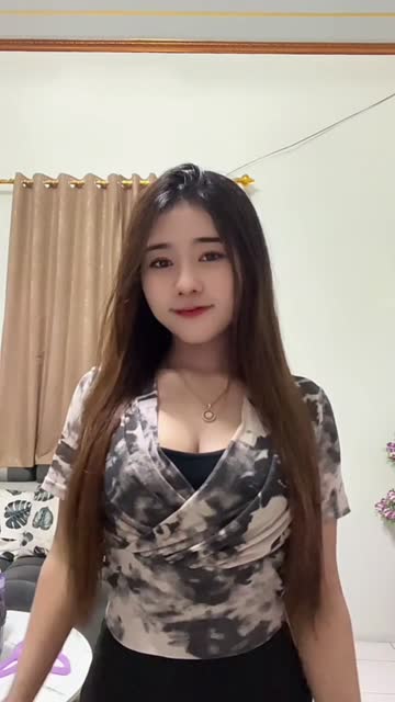 Amelia Putri TikTok Exclusive - Join Tele @lupabelum (13).mp4