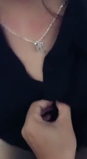 Bokep SMP mesum kobelin memek bocil yg sempit (1).mp4