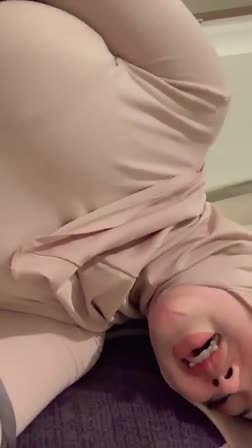 Nenennya Bagus banget Hijaber satu ini.mp4
