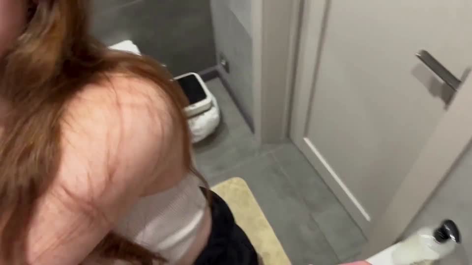 Red-haired Step Sister Brought a Towel and Agreed to Fuck.mp4
