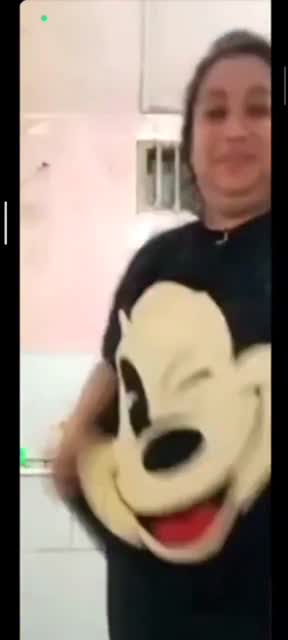 tante andalanku lagi live sambil mandi.mp4