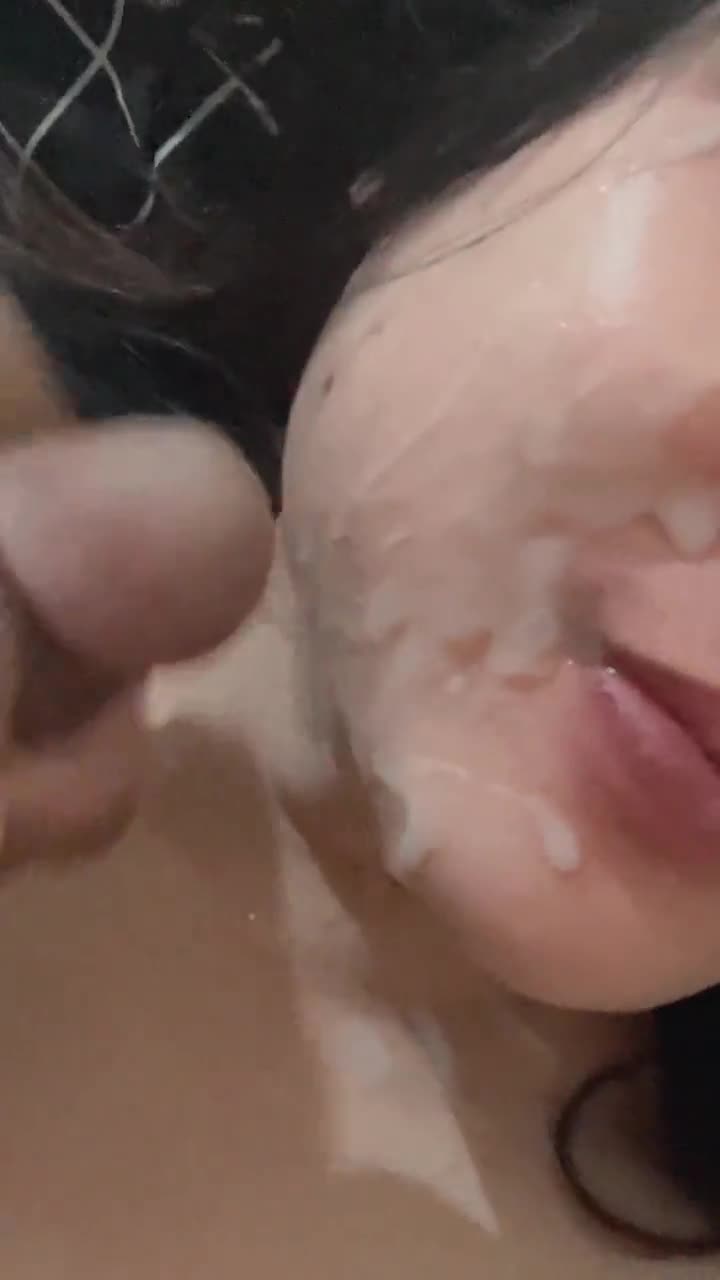CROT DI MUKA BANYAK
