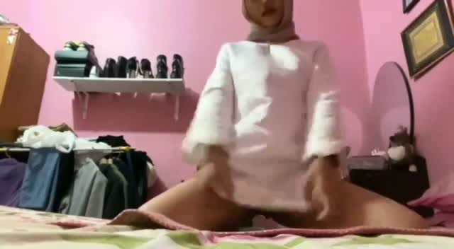 ASUPAN HIJAB (2)-segment_002.mp4