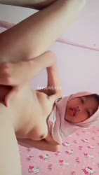 F_Bocil_cantik_masih_pake_seragam_SD_cola_sange_pap_tt_dan_desah_part1  - Telegram @kawakawastream.mp4