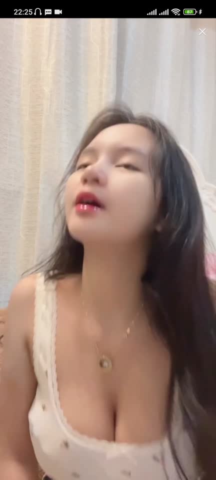 kienzy Live Bigo (3).mp4