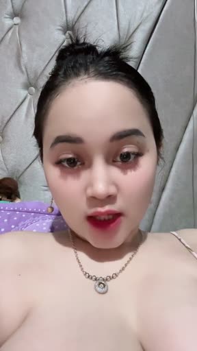 Mungilucub Exclusive - Join Tele @lupabelum (33).mp4