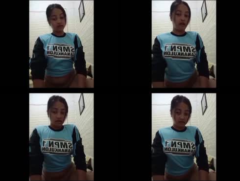 siswi SMPN 1 bikin video buat guru olahraga nya.mp4