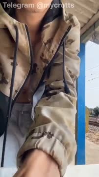 VIRAL BANGET Coli di Stasiun Kereta hampir ketauan Ibu2 bikin DegDegan liatnya - vidxlr.top