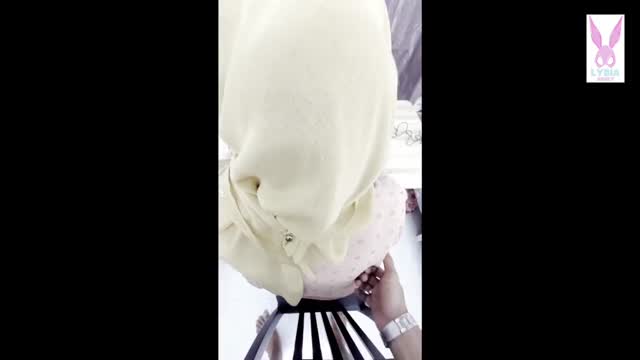 Adek ganggu Kaka kerja doggy style