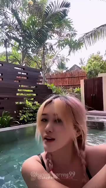 Eklusif_anastasya_khosasih_.mp4.mp4